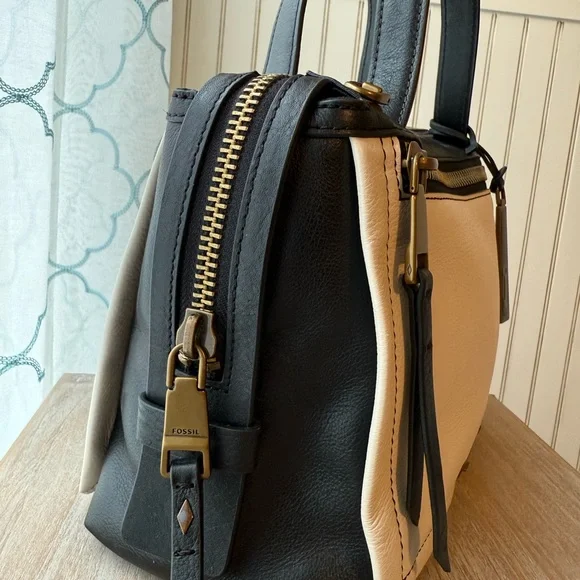 Fossil Bella Satchel - Picture 6 of 12